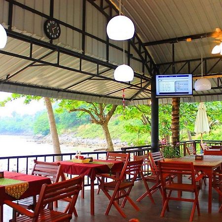 Kalim Beach Place Patong Екстериор снимка